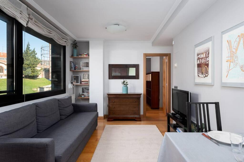 Apartamento Soleado, Aparcamiento Gratuito, A Pie Del Centro Leilighet Oviedo Eksteriør bilde