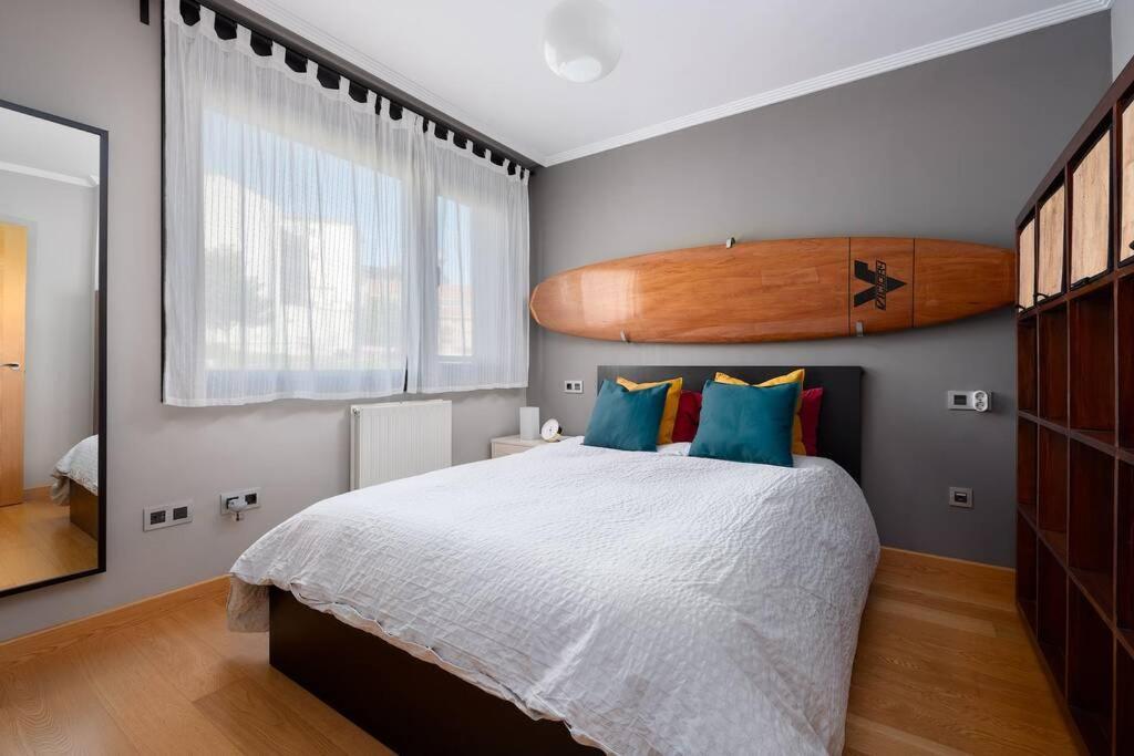 Apartamento Soleado, Aparcamiento Gratuito, A Pie Del Centro Leilighet Oviedo Eksteriør bilde